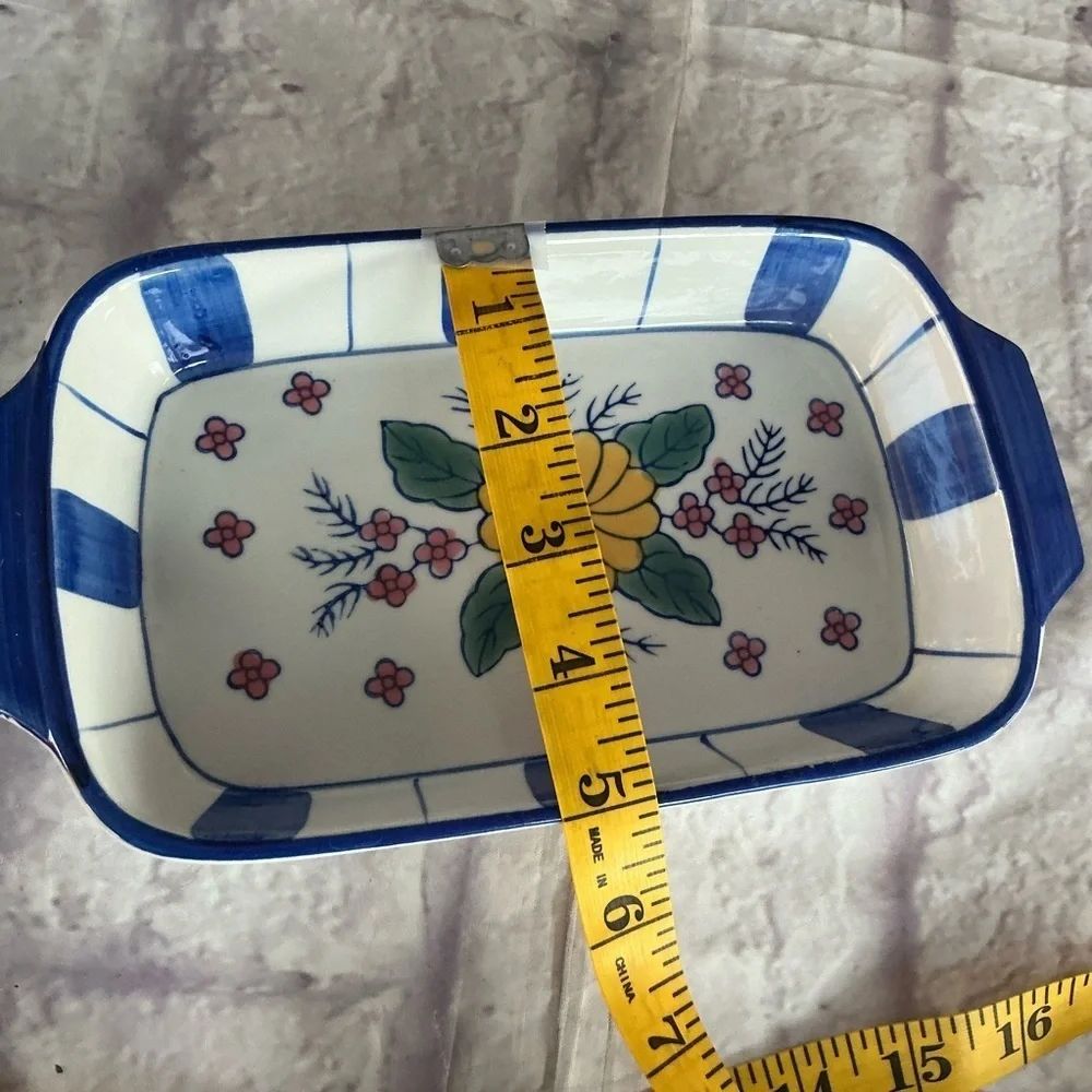 Blue Daisy Flowers Yellow And White Floral Ceramic Baking Dish